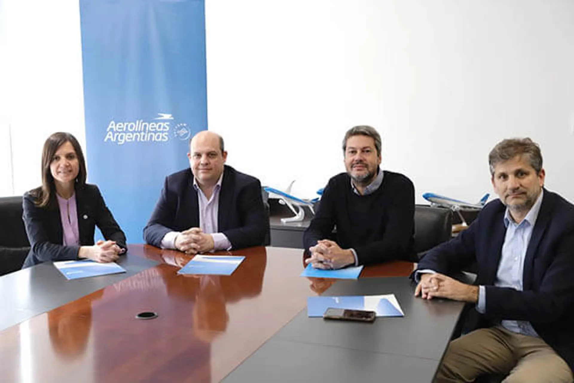 AR con nueva ruta internacional e inédita: Montevideo - Mar del Plata