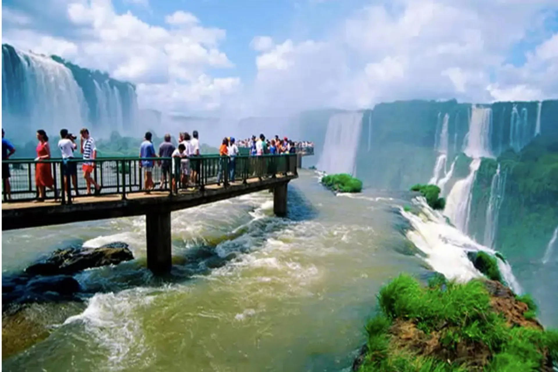 Argentina sigue rompiendo récords en turismo receptivo