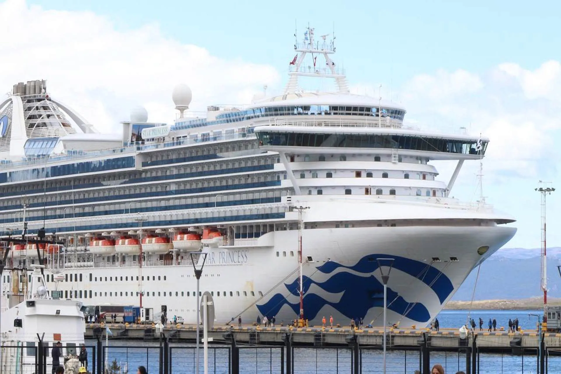 Tierra del Fuego y Puerto Madryn esperan un récord de cruceros 