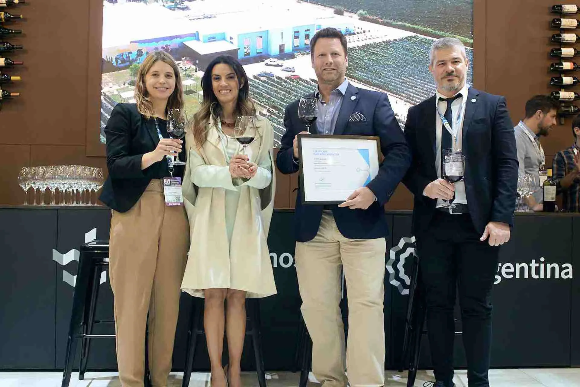 El sommelier Andrés Rosberg , fue nombrado embajador de Marca País 