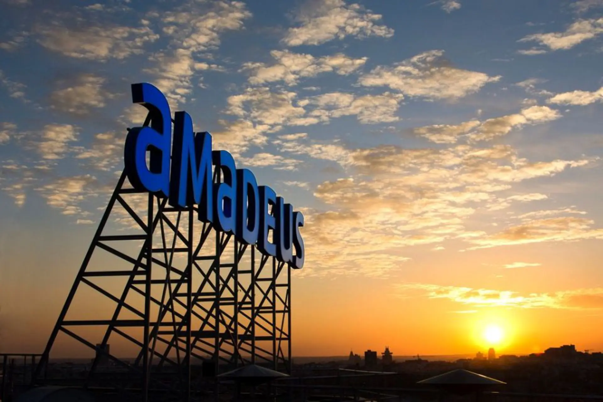 Amadeus y Microsoft quieren que reservar viajes sea como Amazon 