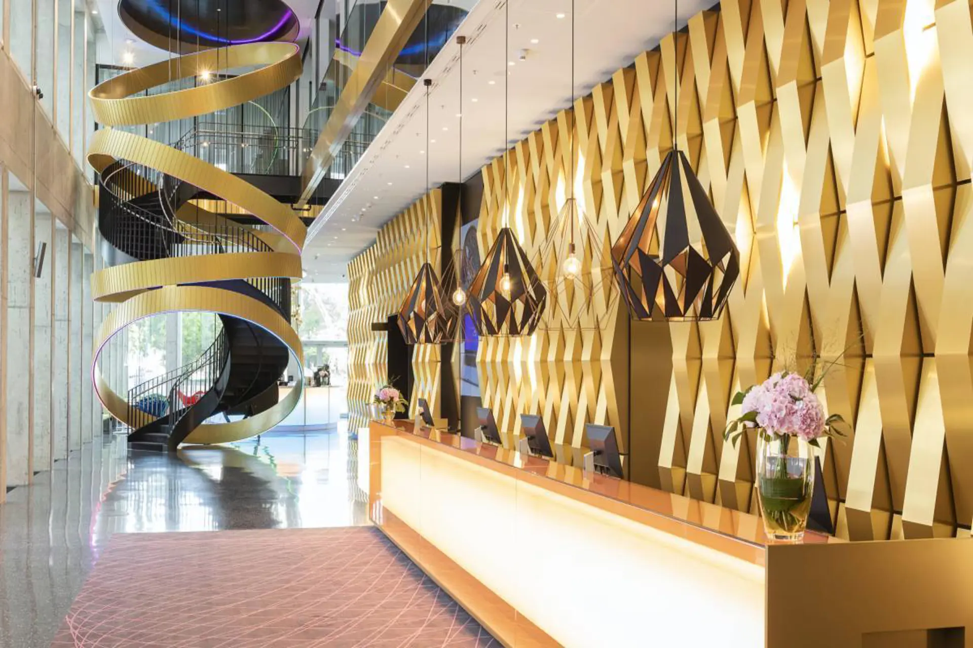 Nhow Hotels la marca más disruptiva de NH Hotels llega a Latinoamérica