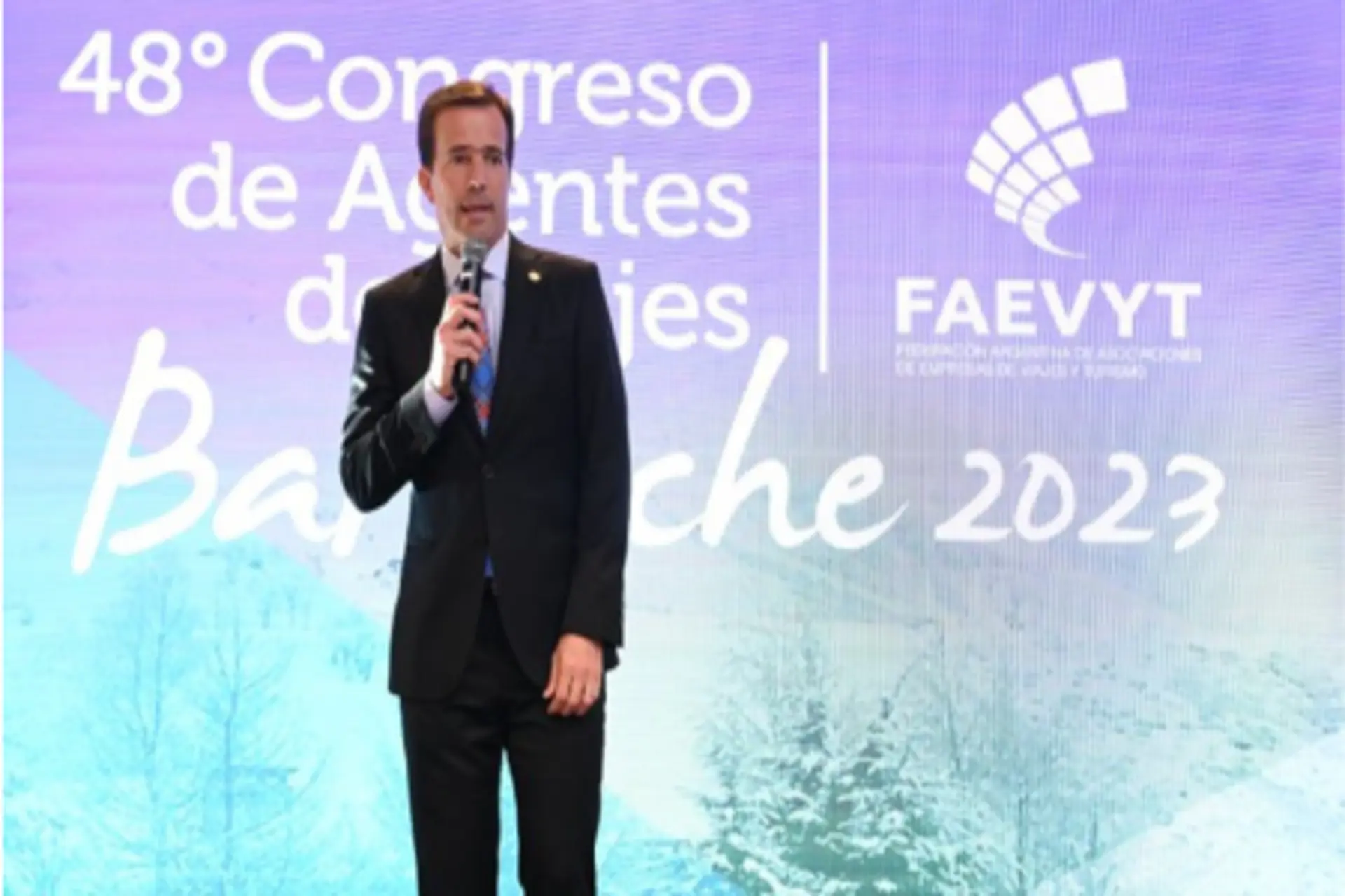 FAEVYT pidió la declaración de inconstitucionalidad del DNU 