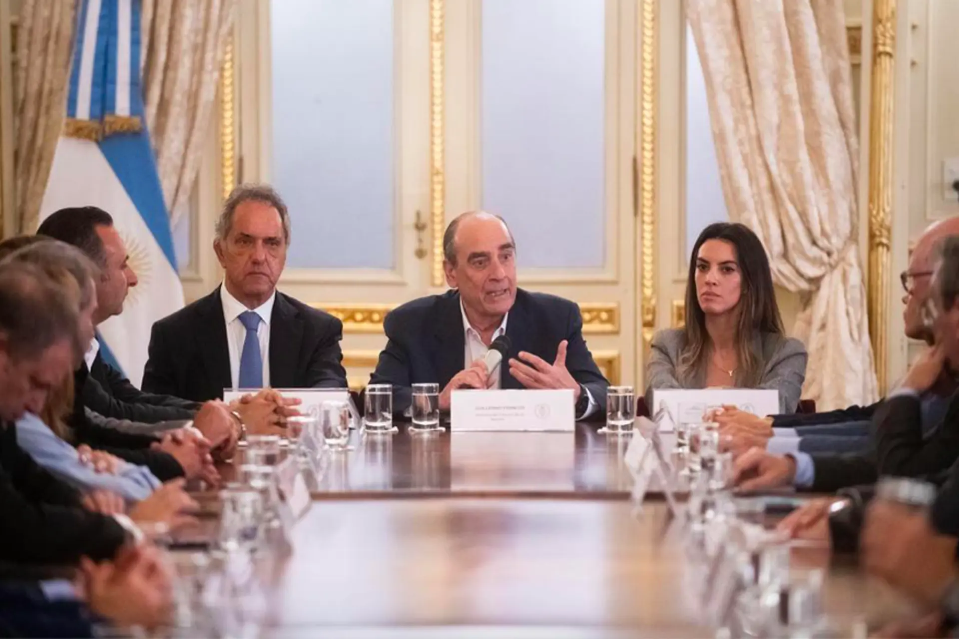 Argentina: Gobierno se reunió con el sector turístico privado del país