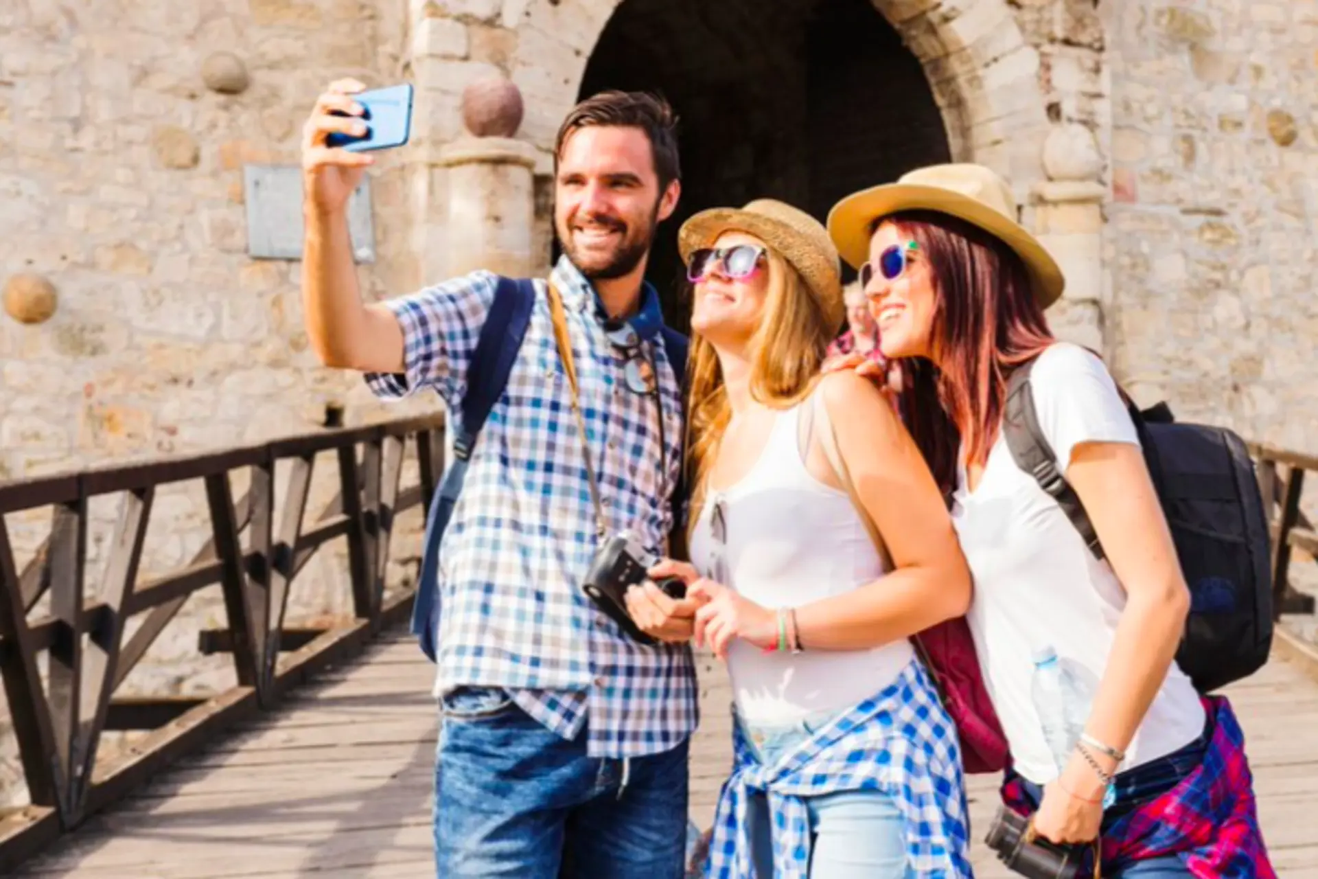 Informe: ¿cómo los viajes mejoran nuestra salud mental y general?