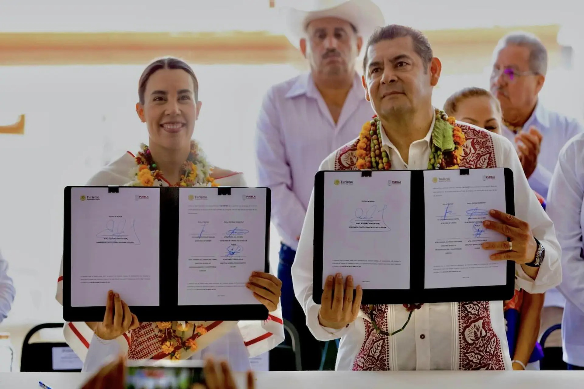 Sectur y Gob de Puebla firman convenio para fortalecer el turismo