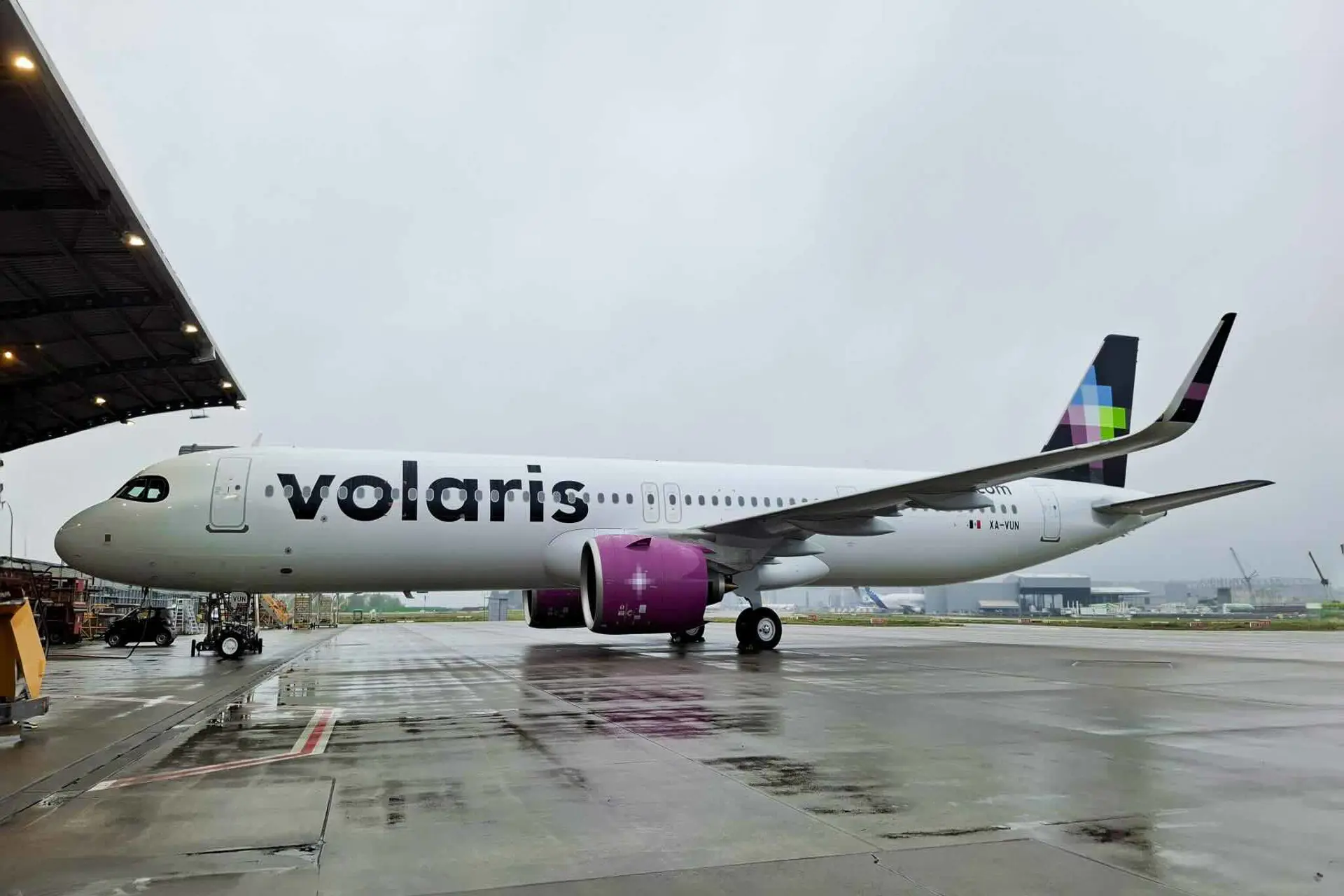 Volaris transporta a mexicanas que impulsarán la agenda de género