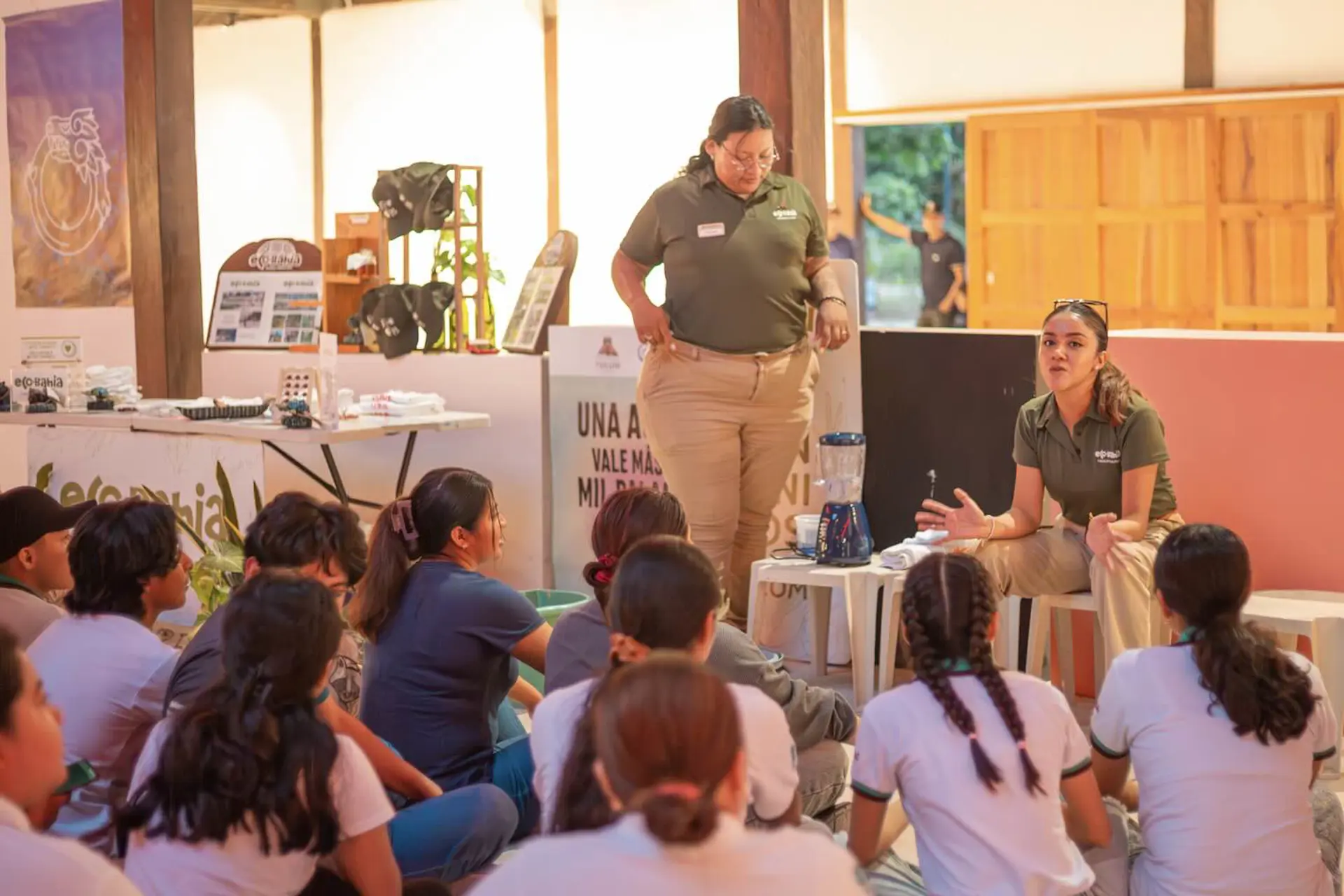 Eco-Bahía fortalece su compromiso ambiental en la Bioferia México 2025