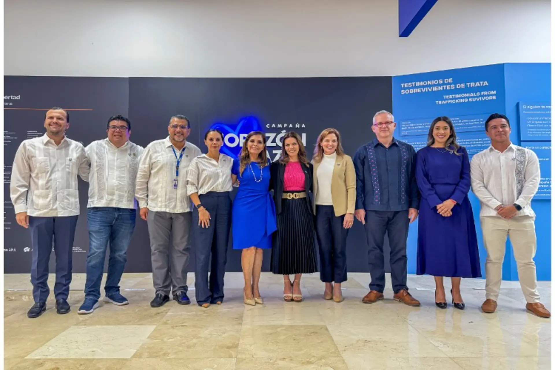 Aeroméxico inaugura exposición contra la trata en Cancun