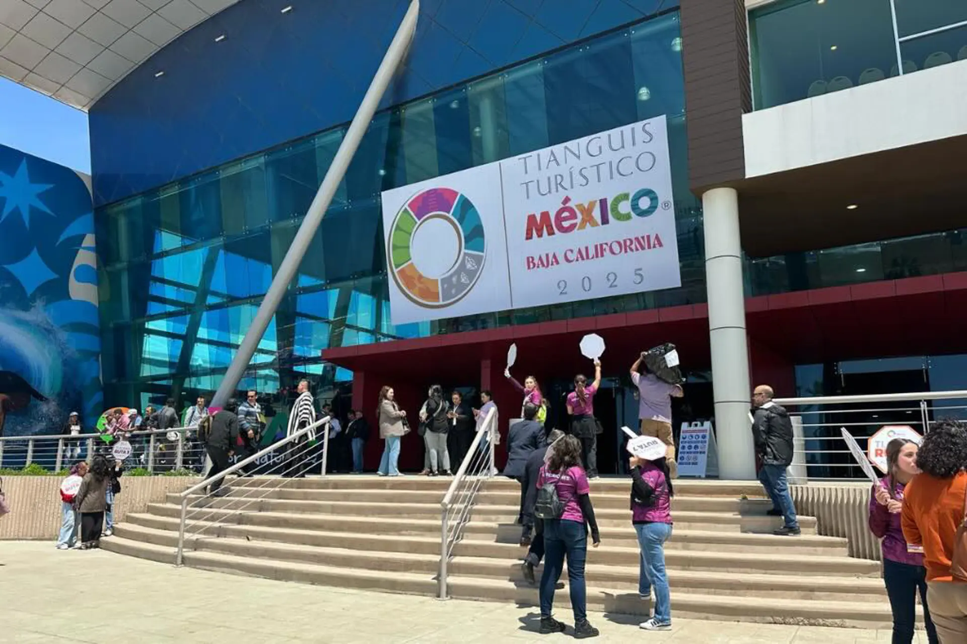 Empiezan a llegar al Tianguis Turístico Baja California 2025