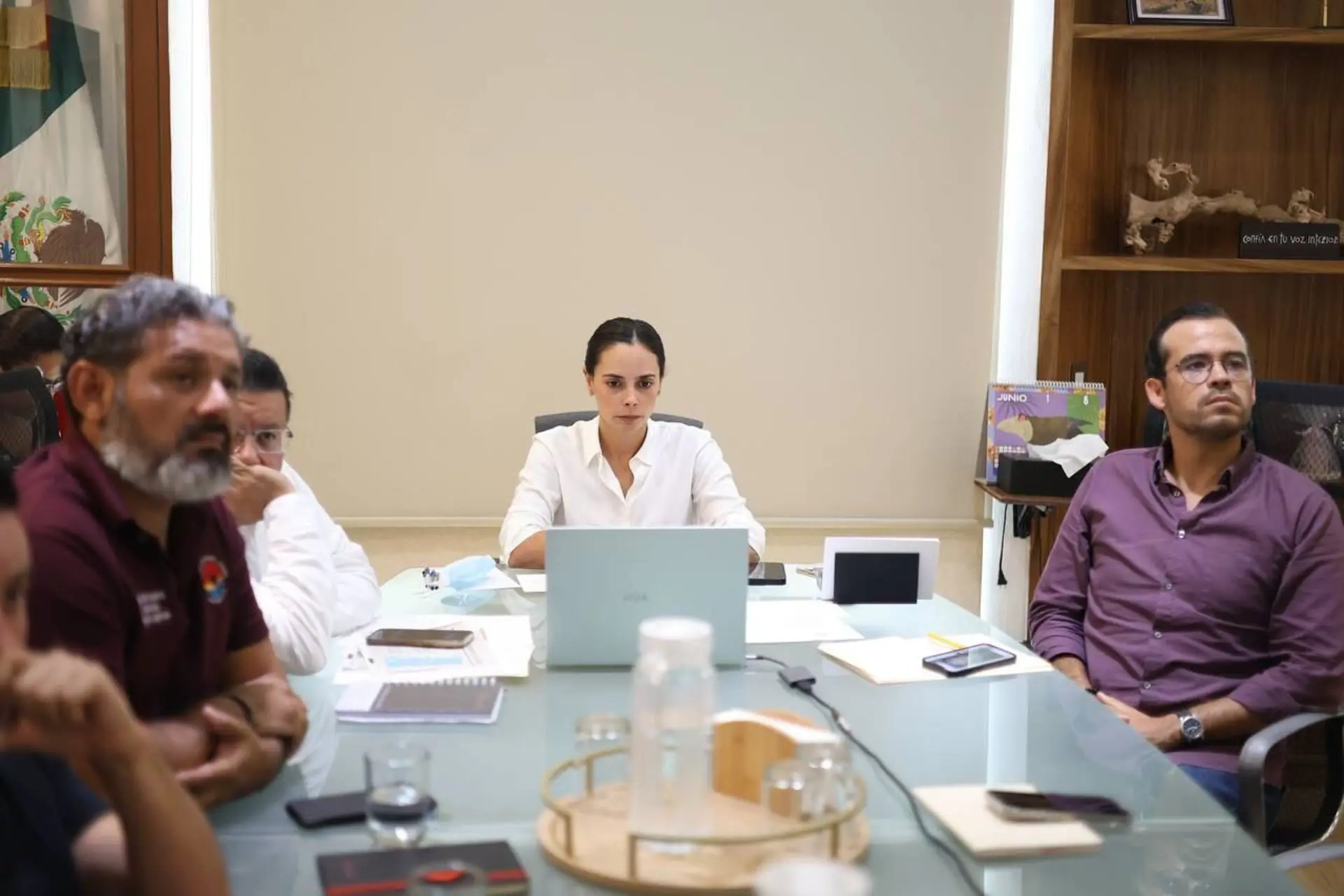 Cancún Ana Paty Peralta se une a estrategia estatal con el Sargazo  