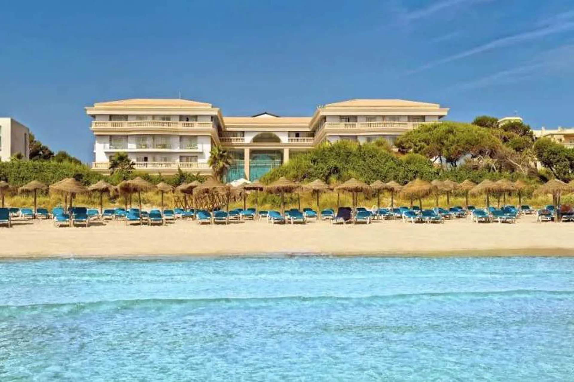 Los Hidalgo y los Barceló negocian la compra de 'Be Live' de Globalia