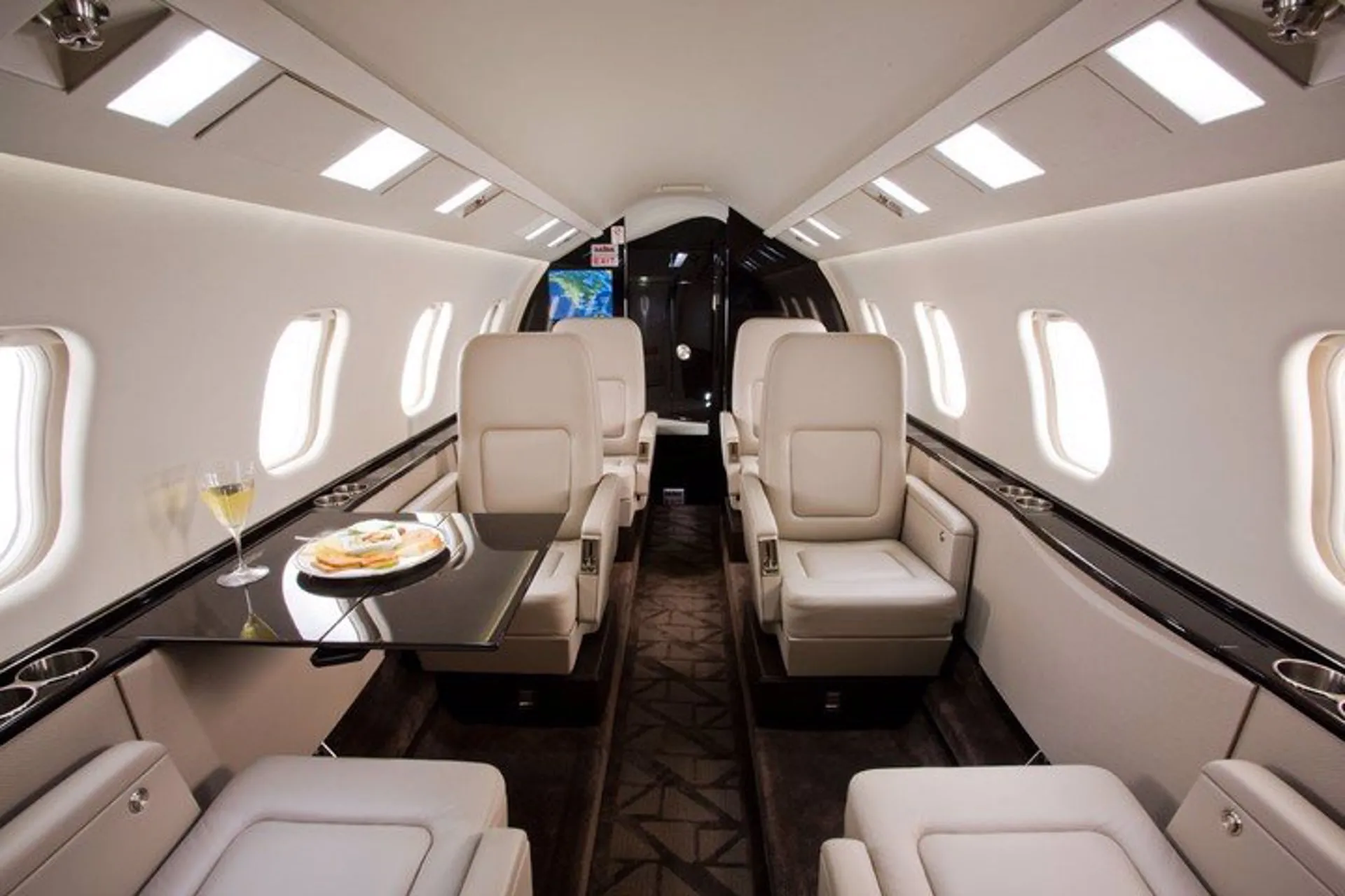 Se lanzó Crux Jets una plataforma de servicios aéreos ejecutivos