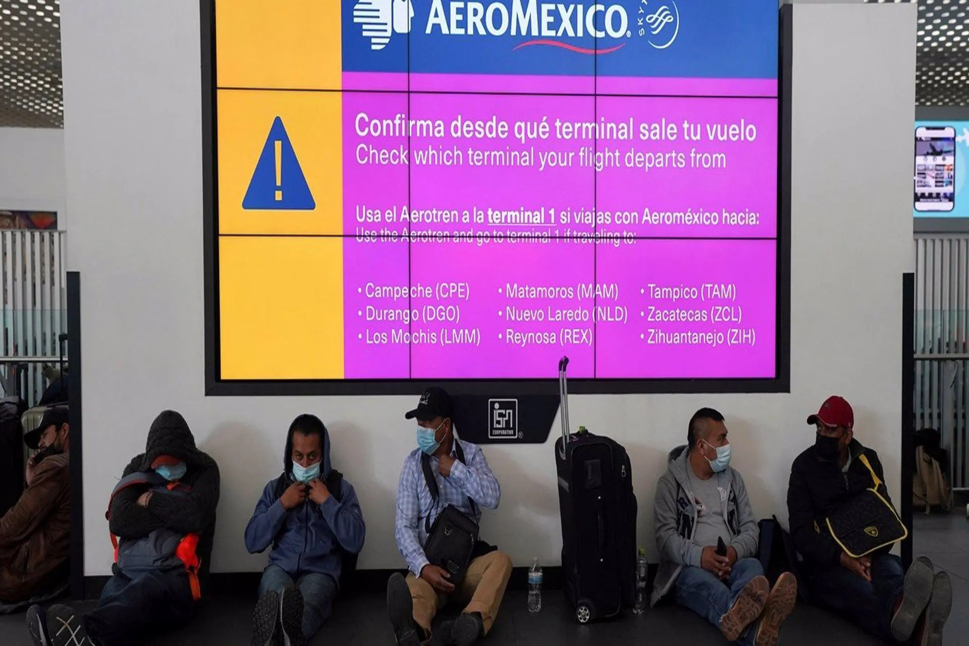 Contagio de pilotos de Aeroméxico obligó a cancelar 50 vuelos
