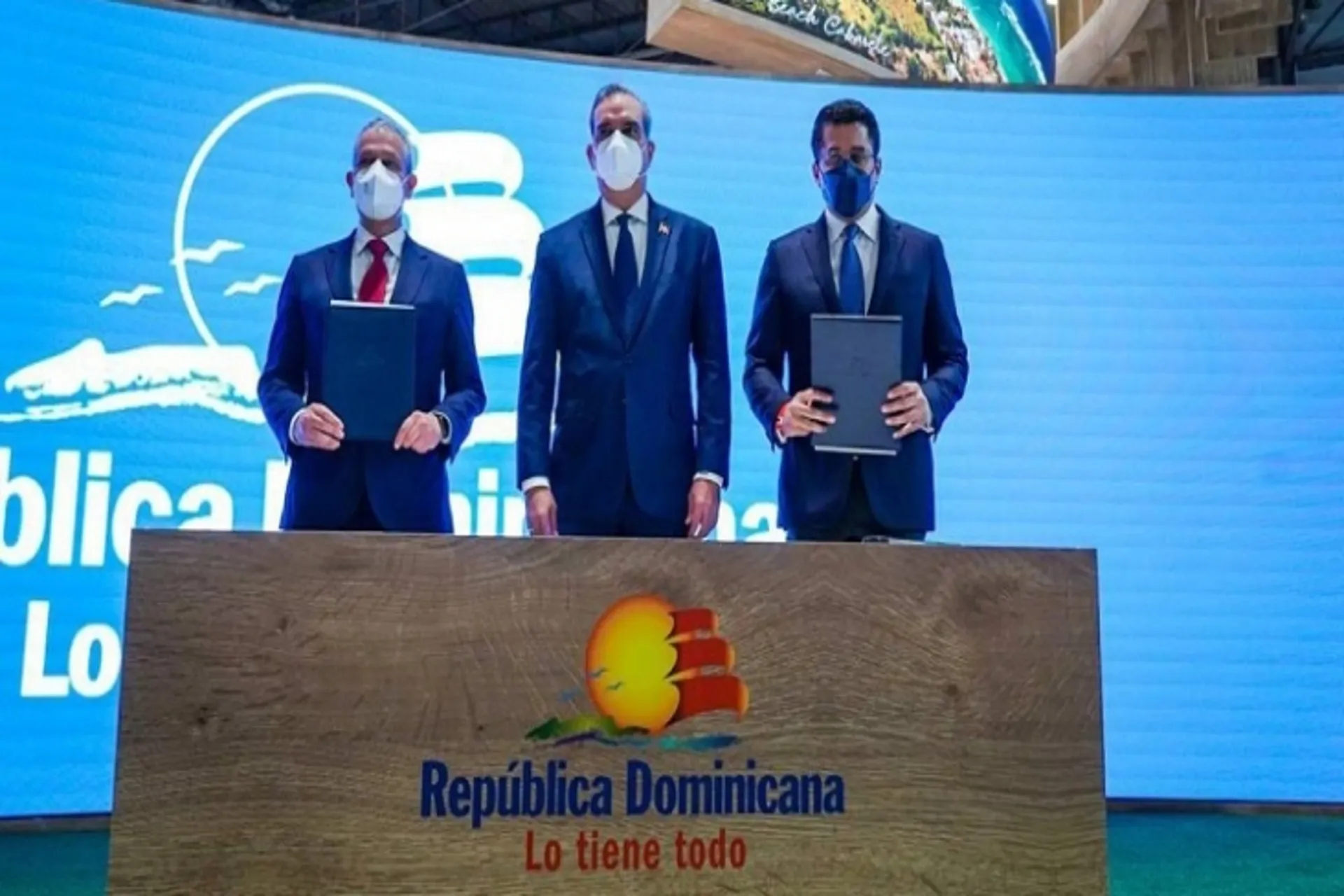Rep Dominicana cerro acuerdos por mas de USD 2.000 millones en FITUR