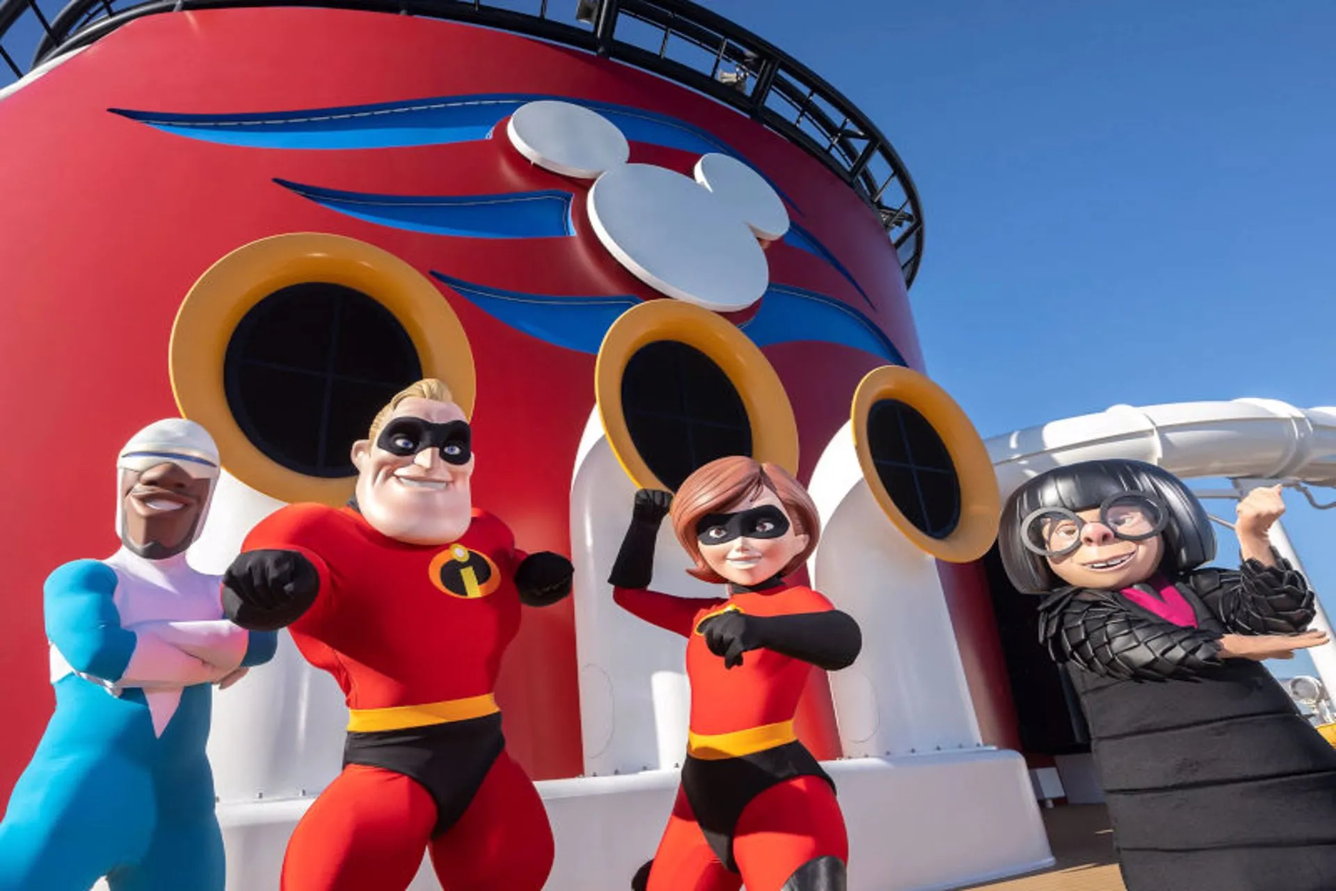 Disney Cruise Line presenta "Pixar Day at Sea' en salidas especiales