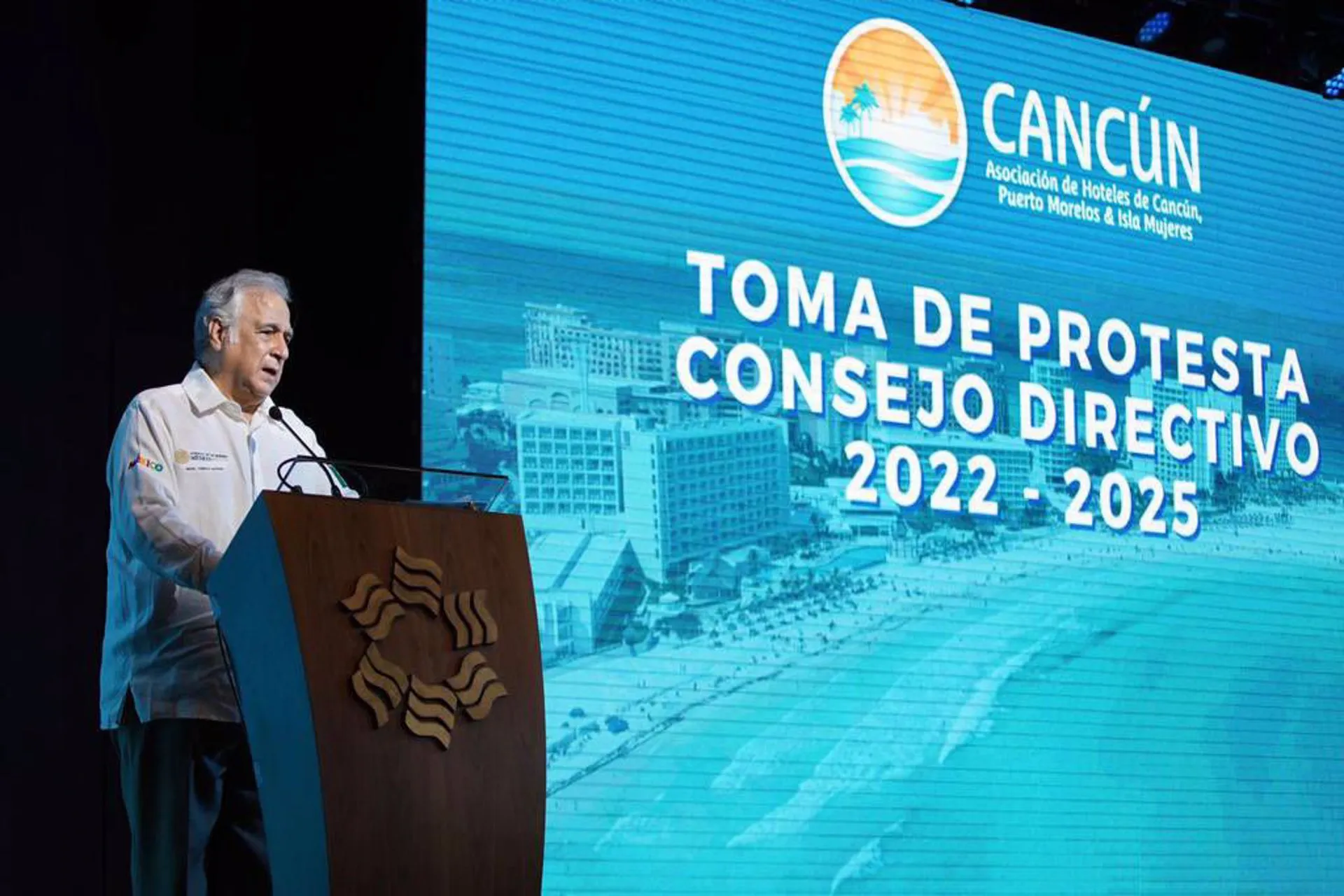 Jesus Almaguer ya es el nuevo presidente de AHCPM&IM