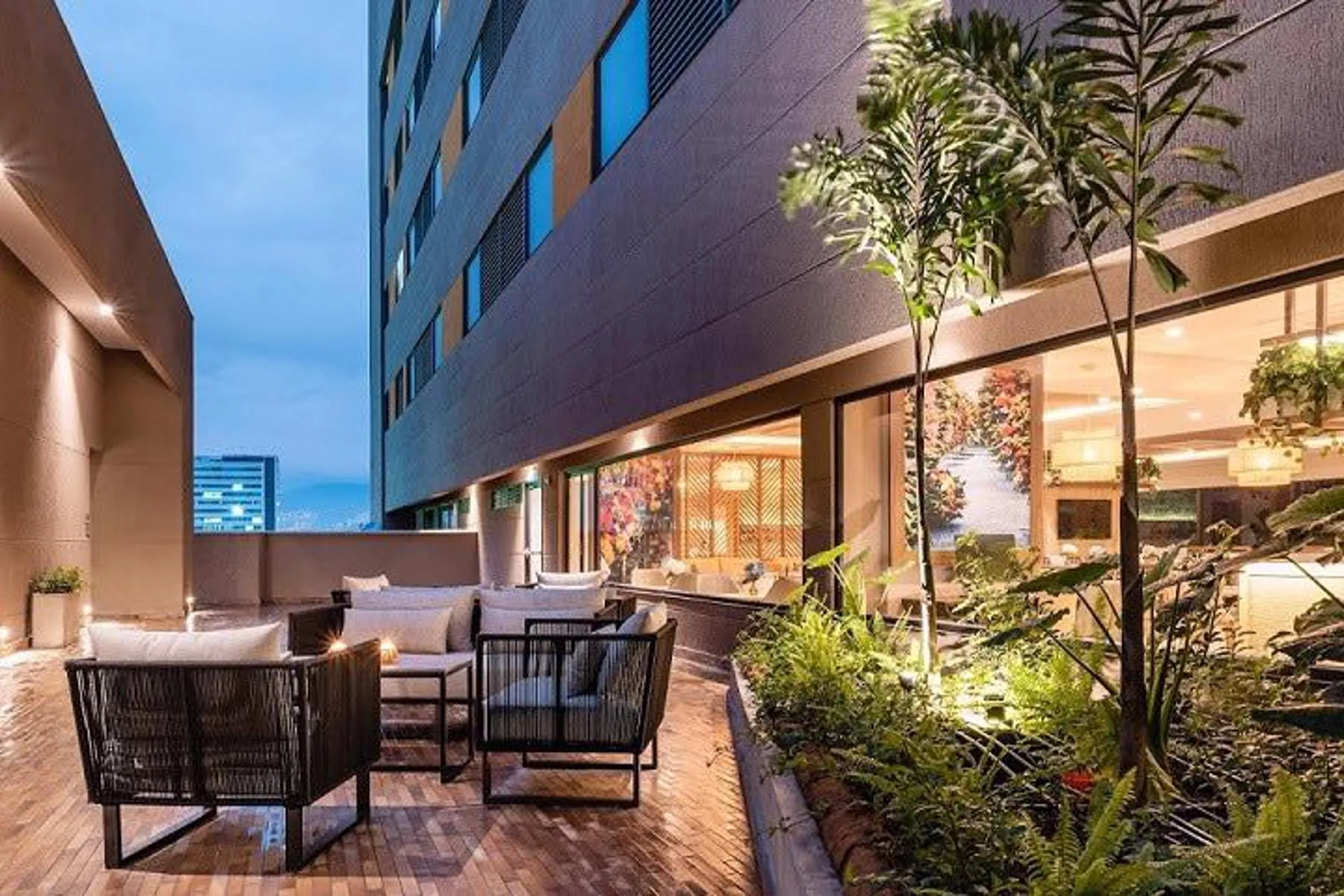 Marriott lleva a Colombia su marca Fairfield con apertura en Medellín 