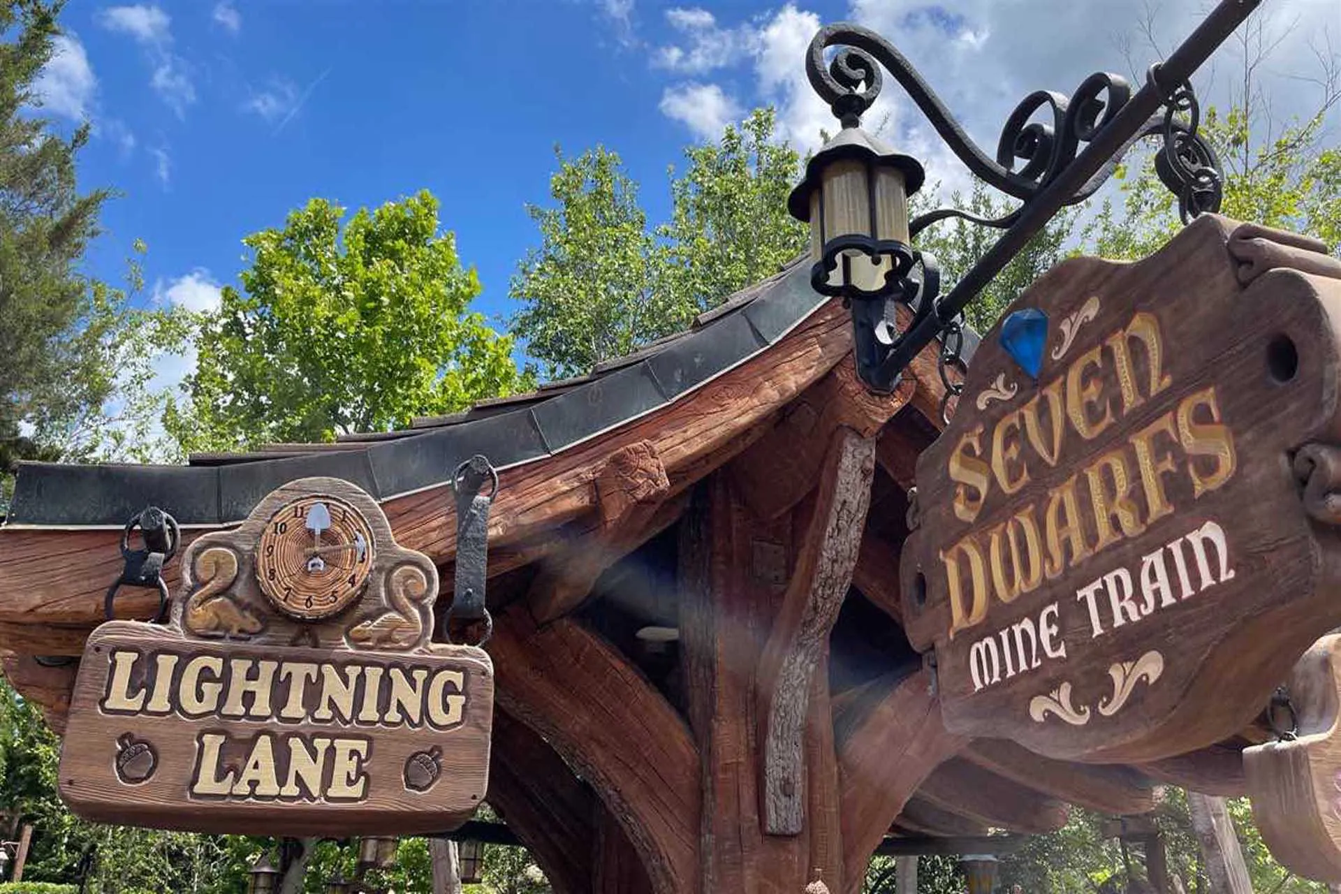 Tips para evitar las filas en Disney World con Lightning Lane