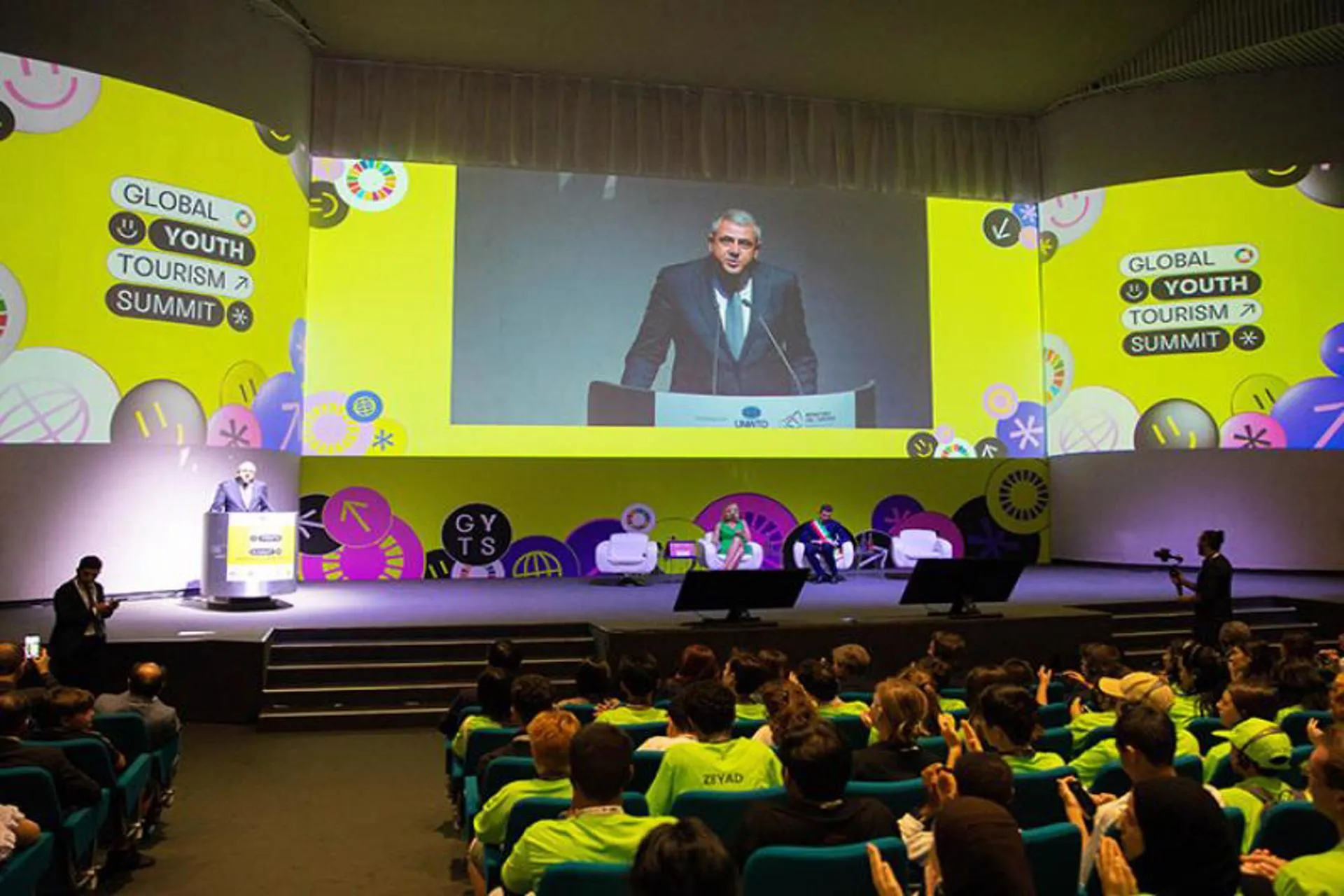 El Papa Francisco envio apoyo a la Cumbre de Turismo Juvenil