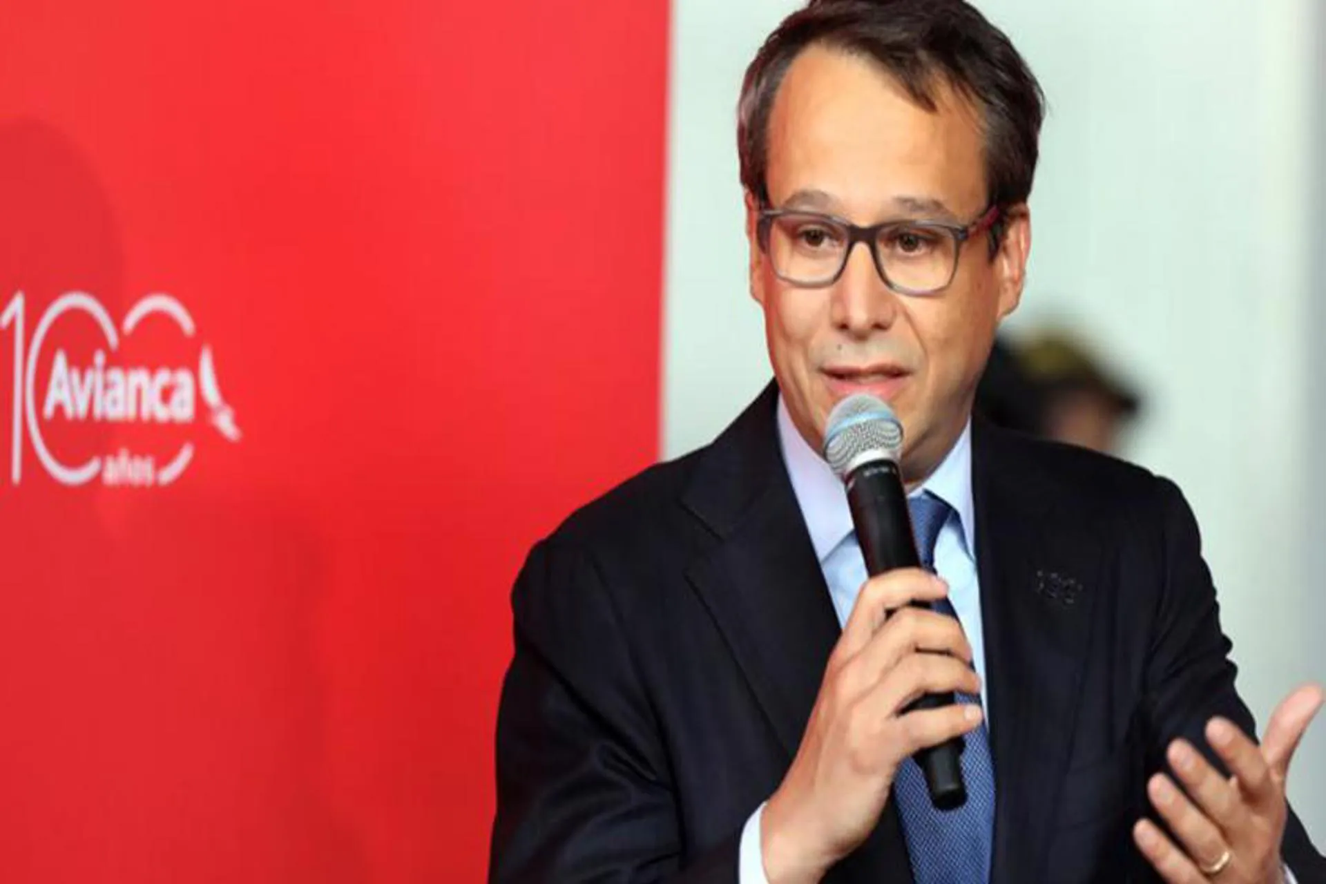 Colombia: Avianca reitera su voluntad para el rescate de Viva