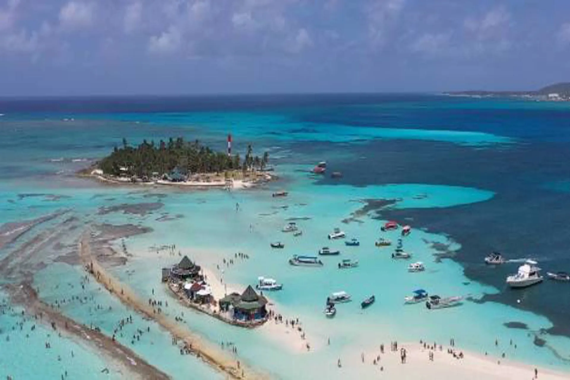 San Andrés, Providencia y Santa Catalina estrellas en la 42 Vitrina