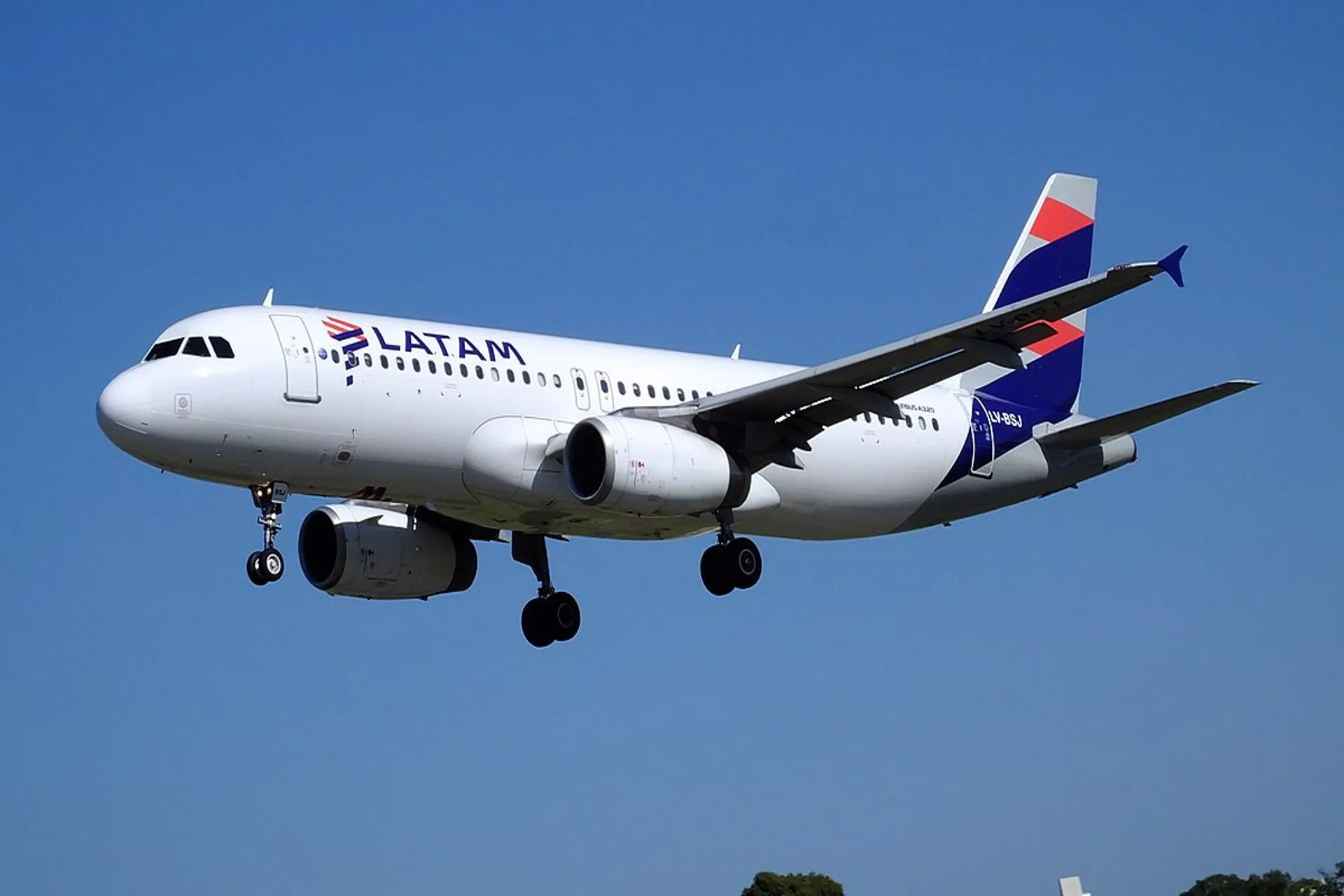 Latam Colombia incorporó cinco aviones a raíz de la crisis de Viva