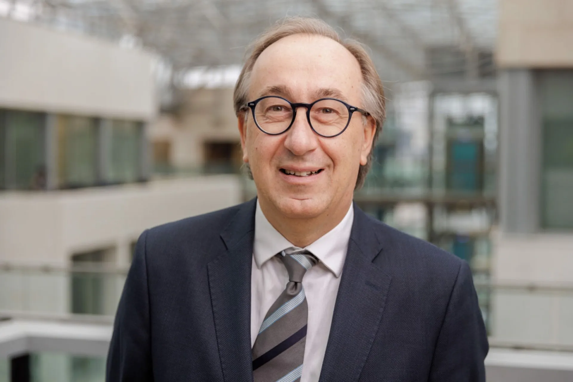 Sale Sanchez-Prieto, y Fernando Candela será el nuevo CEO de Iberia